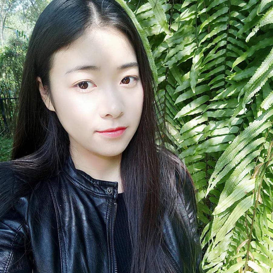 业:计算机 婚姻状况:保密 毕业时间:2013-2-6 毕业院校:重庆女子职高